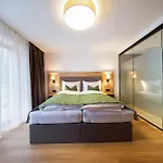 Johanna Lejlighedshotel 3*